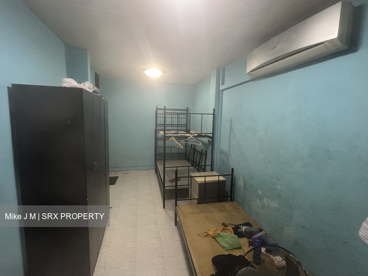 Sturdee Road (D8), Terrace #518716391
